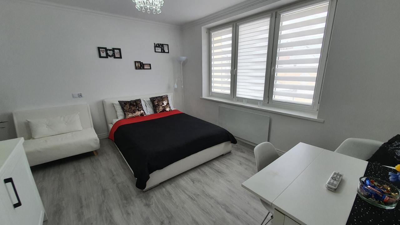 Sunny Apartments Gorlice Kültér fotó